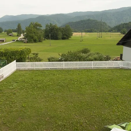 Hacienda Гостевой дом Блед